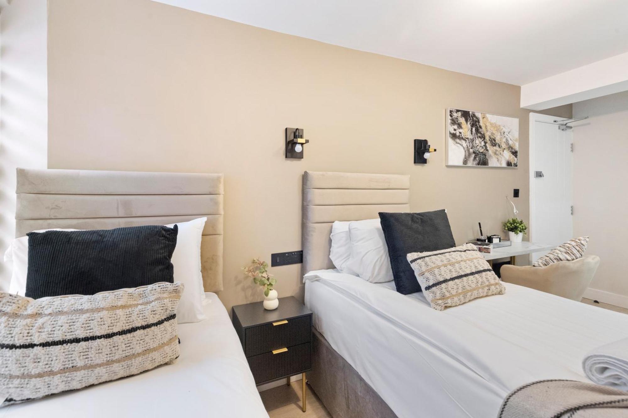 Urban Duo Escape: Trendy With Twin Beds Apartament Londra